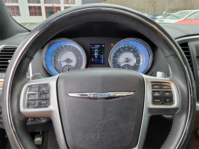 2012 Chrysler 300c Luxury Series, available for sale in Stratford, Connecticut | Wiz Leasing Inc. Stratford, Connecticut 2012 Chrysler 300c Luxury Series, available for sale in Stratford, Connecticut | Wiz Leasing Inc. Stratford, Connecticut