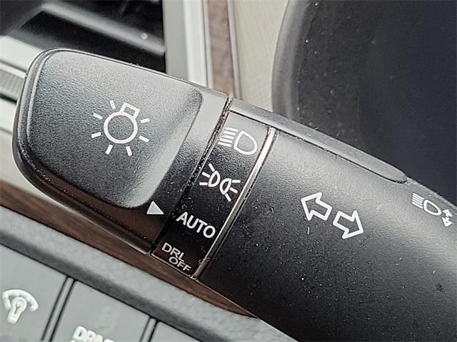2018 Hyundai Santa Fe Sport 2.4 Base, available for sale in Stratford, Connecticut | Wiz Leasing Inc. Stratford, Connecticut 2018 Hyundai Santa Fe Sport 2.4 Base, available for sale in Stratford, Connecticut | Wiz Leasing Inc. Stratford, Connecticut