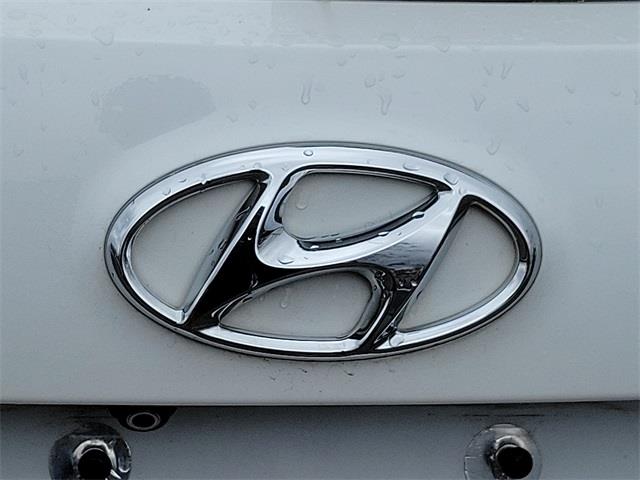2018 Hyundai Santa Fe Sport 2.4 Base, available for sale in Stratford, Connecticut | Wiz Leasing Inc. Stratford, Connecticut 2018 Hyundai Santa Fe Sport 2.4 Base, available for sale in Stratford, Connecticut | Wiz Leasing Inc. Stratford, Connecticut