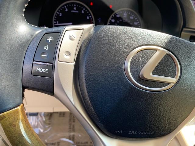 2013 Lexus Es 350 4dr Sdn, available for sale in Forestville, Maryland | Valentine Motor Company. Forestville, Maryland 2013 Lexus Es 350 4dr Sdn, available for sale in Forestville, Maryland | Valentine Motor Company. Forestville, Maryland