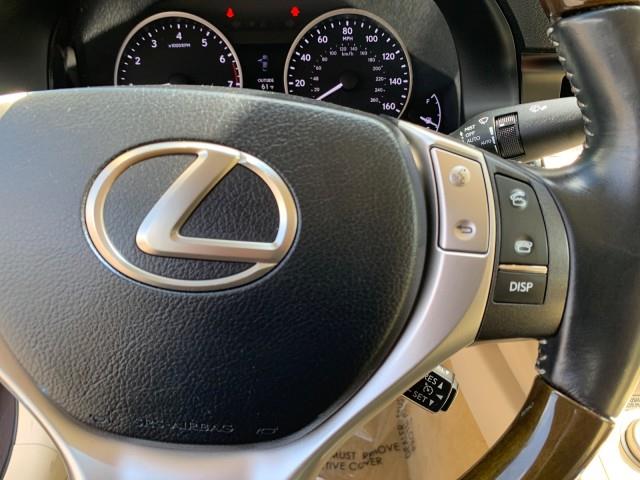 2013 Lexus Es 350 4dr Sdn, available for sale in Forestville, Maryland | Valentine Motor Company. Forestville, Maryland 2013 Lexus Es 350 4dr Sdn, available for sale in Forestville, Maryland | Valentine Motor Company. Forestville, Maryland
