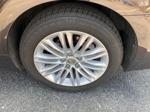 2013 Lexus Es 350 4dr Sdn, available for sale in Forestville, Maryland | Valentine Motor Company. Forestville, Maryland 2013 Lexus Es 350 4dr Sdn, available for sale in Forestville, Maryland | Valentine Motor Company. Forestville, Maryland
