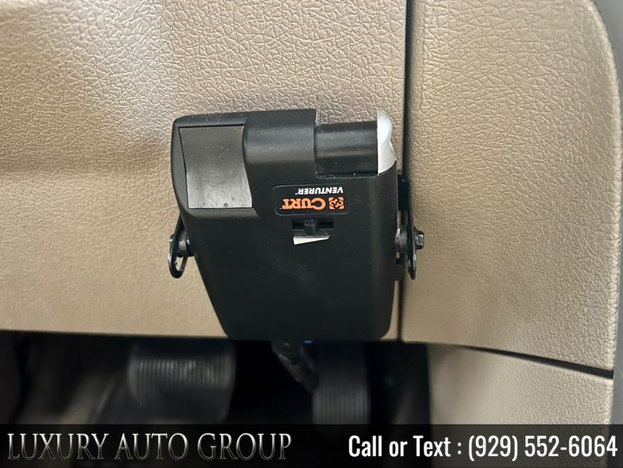 2010 Ford F-150 4WD SuperCab 145" Lariat, available for sale in Bronx, New York | Luxury Auto Group. Bronx, New York 2010 Ford F-150 4WD SuperCab 145" Lariat, available for sale in Bronx, New York | Luxury Auto Group. Bronx, New York