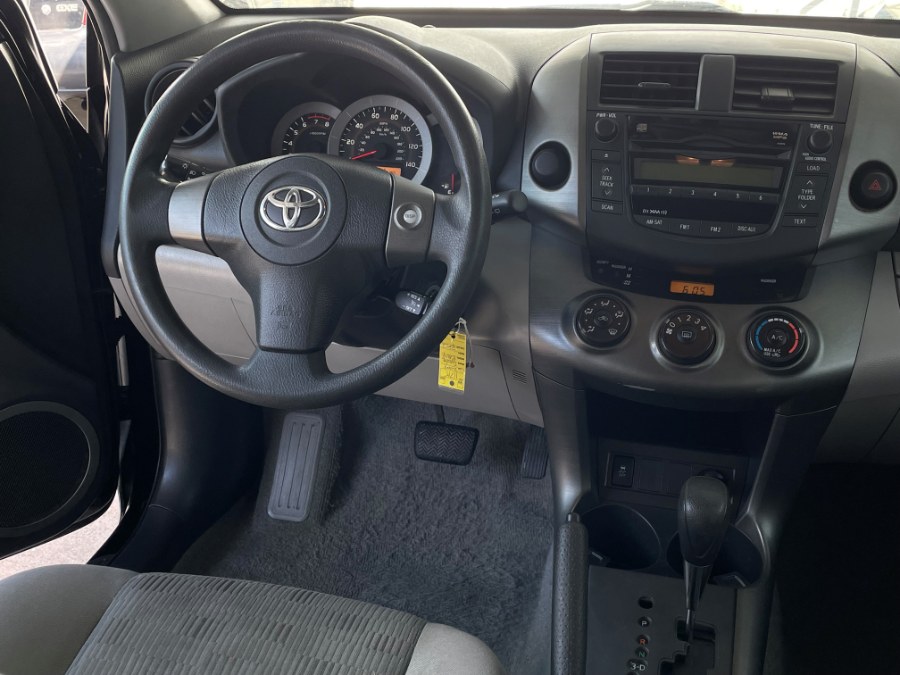 2009 Toyota RAV4 FWD 4dr 4-cyl 4-Spd AT (Natl), available for sale in Corona, California | Green Light Auto. Corona, California 2009 Toyota RAV4 FWD 4dr 4-cyl 4-Spd AT (Natl), available for sale in Corona, California | Green Light Auto. Corona, California