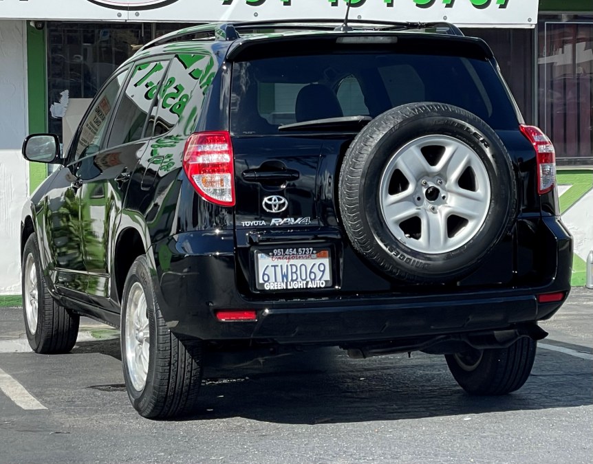 2009 Toyota RAV4 FWD 4dr 4-cyl 4-Spd AT (Natl), available for sale in Corona, California | Green Light Auto. Corona, California 2009 Toyota RAV4 FWD 4dr 4-cyl 4-Spd AT (Natl), available for sale in Corona, California | Green Light Auto. Corona, California