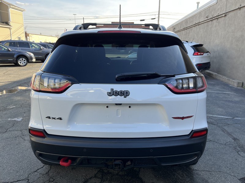 2019 Jeep Cherokee Trailhawk Elite 4x4, available for sale in West Springfield, Massachusetts | Union Street Auto Sales. West Springfield, Massachusetts 2019 Jeep Cherokee Trailhawk Elite 4x4, available for sale in West Springfield, Massachusetts | Union Street Auto Sales. West Springfield, Massachusetts