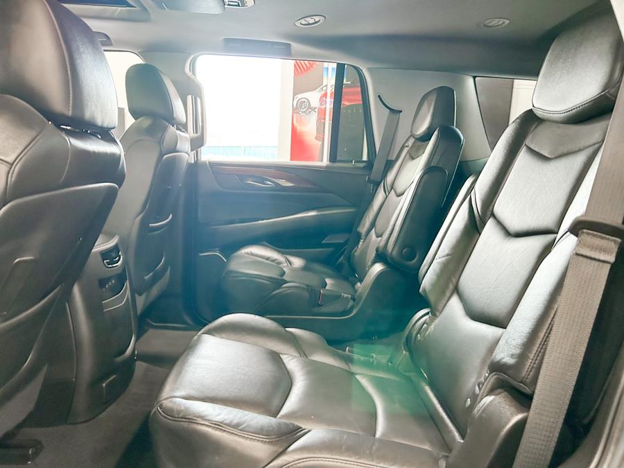 2020 Cadillac Escalade 4WD 4dr Luxury, available for sale in Franklin Square, New York | Luxury Motor Club. Franklin Square, New York 2020 Cadillac Escalade 4WD 4dr Luxury, available for sale in Franklin Square, New York | Luxury Motor Club. Franklin Square, New York