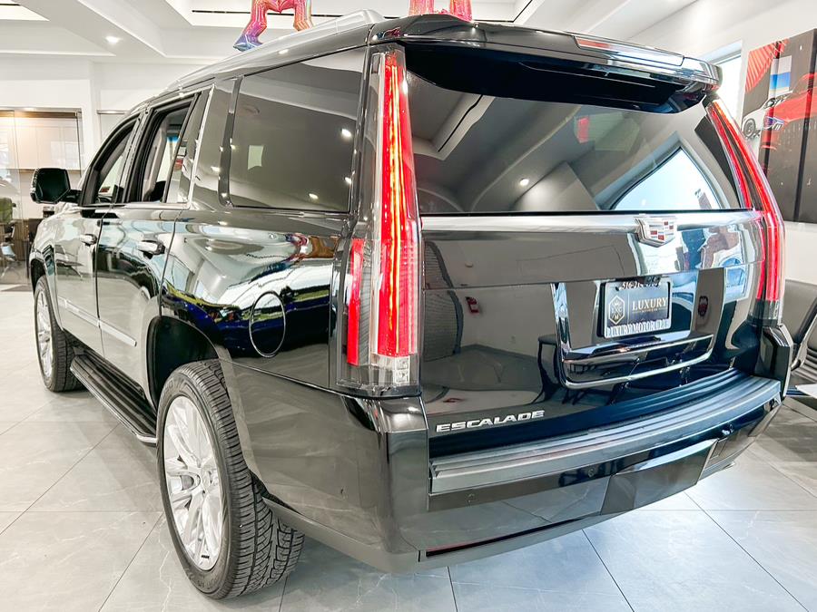 2020 Cadillac Escalade 4WD 4dr Luxury, available for sale in Franklin Square, New York | Luxury Motor Club. Franklin Square, New York 2020 Cadillac Escalade 4WD 4dr Luxury, available for sale in Franklin Square, New York | Luxury Motor Club. Franklin Square, New York