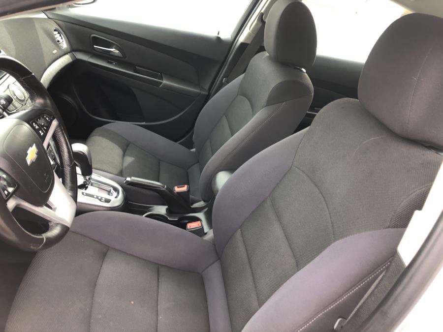 2014 Chevrolet Cruze 4dr Sdn Auto 1LT, available for sale in Beavercreek, Ohio | Wholesale Direct Motors. Beavercreek, Ohio 2014 Chevrolet Cruze 4dr Sdn Auto 1LT, available for sale in Beavercreek, Ohio | Wholesale Direct Motors. Beavercreek, Ohio