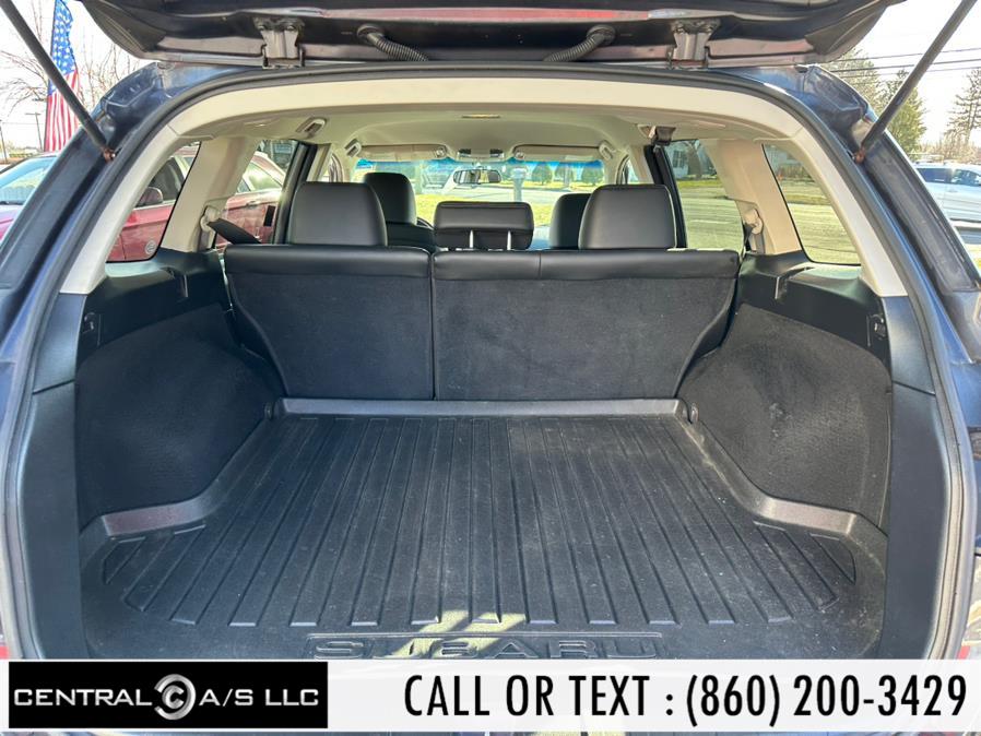 2013 Subaru Outback 4dr Wgn H4 Auto 2.5i Limited, available for sale in East Windsor, Connecticut | Central A/S LLC. East Windsor, Connecticut 2013 Subaru Outback 4dr Wgn H4 Auto 2.5i Limited, available for sale in East Windsor, Connecticut | Central A/S LLC. East Windsor, Connecticut