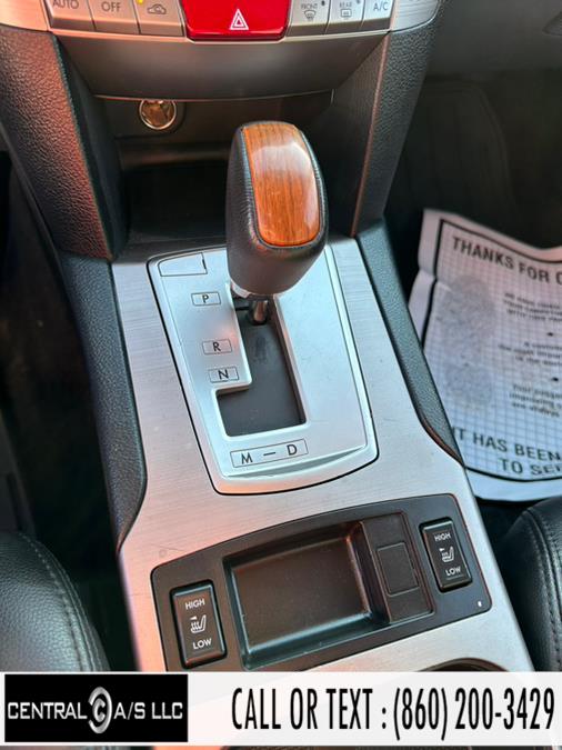2013 Subaru Outback 4dr Wgn H4 Auto 2.5i Limited, available for sale in East Windsor, Connecticut | Central A/S LLC. East Windsor, Connecticut 2013 Subaru Outback 4dr Wgn H4 Auto 2.5i Limited, available for sale in East Windsor, Connecticut | Central A/S LLC. East Windsor, Connecticut