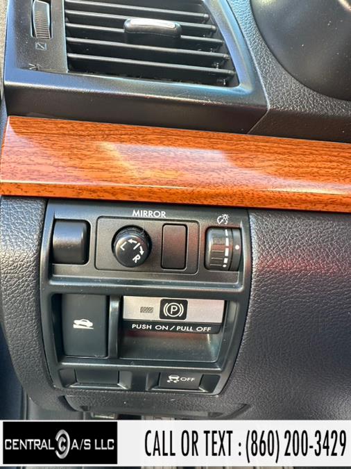 2013 Subaru Outback 4dr Wgn H4 Auto 2.5i Limited, available for sale in East Windsor, Connecticut | Central A/S LLC. East Windsor, Connecticut 2013 Subaru Outback 4dr Wgn H4 Auto 2.5i Limited, available for sale in East Windsor, Connecticut | Central A/S LLC. East Windsor, Connecticut