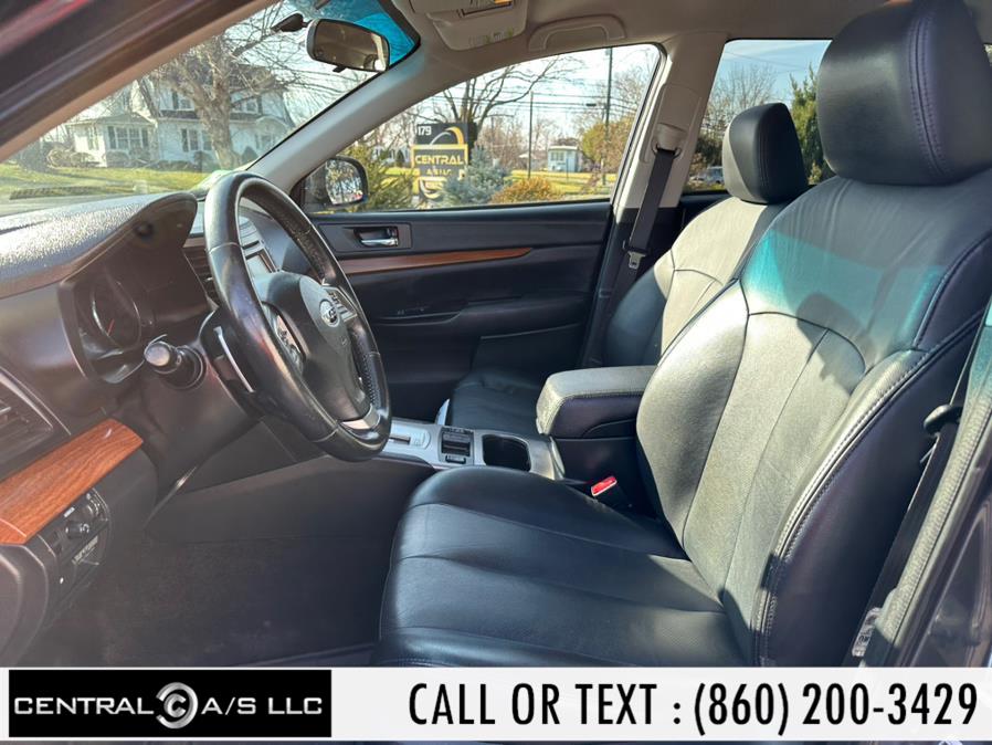 2013 Subaru Outback 4dr Wgn H4 Auto 2.5i Limited, available for sale in East Windsor, Connecticut | Central A/S LLC. East Windsor, Connecticut 2013 Subaru Outback 4dr Wgn H4 Auto 2.5i Limited, available for sale in East Windsor, Connecticut | Central A/S LLC. East Windsor, Connecticut