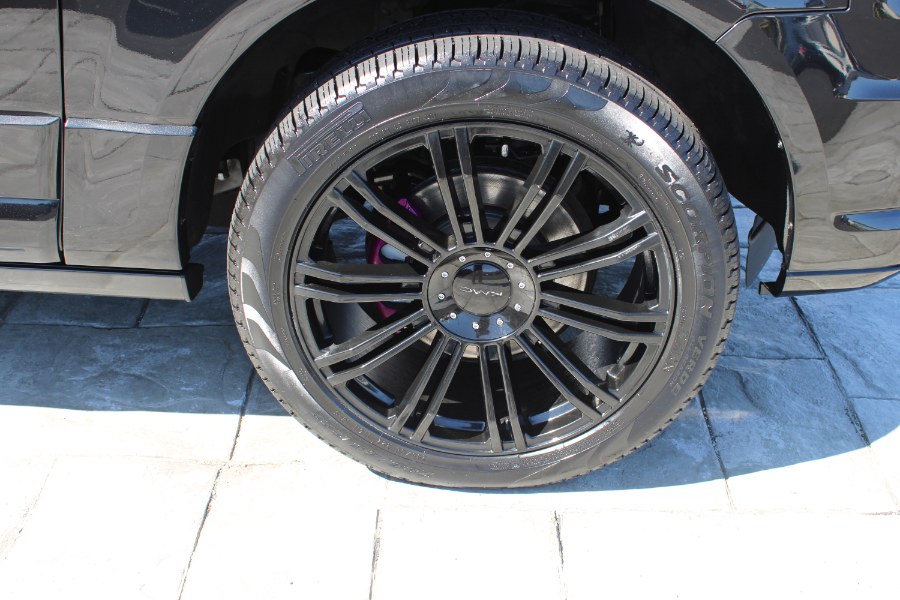 2015 Lincoln Navigator 4WD 4dr, available for sale in Plantsville, Connecticut | Auto House of Luxury. Plantsville, Connecticut 2015 Lincoln Navigator 4WD 4dr, available for sale in Plantsville, Connecticut | Auto House of Luxury. Plantsville, Connecticut