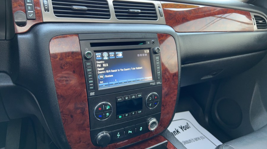 2014 Chevrolet Tahoe 4WD 4dr LTZ, available for sale in Waterbury, Connecticut | West End Automotive Center. Waterbury, Connecticut 2014 Chevrolet Tahoe 4WD 4dr LTZ, available for sale in Waterbury, Connecticut | West End Automotive Center. Waterbury, Connecticut