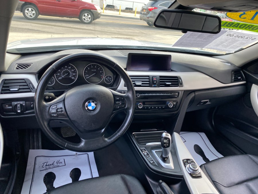 2013 BMW 3 Series 4dr Sdn 320i xDrive AWD, available for sale in Middle Village, New York | Middle Village Motors . Middle Village, New York 2013 BMW 3 Series 4dr Sdn 320i xDrive AWD, available for sale in Middle Village, New York | Middle Village Motors . Middle Village, New York