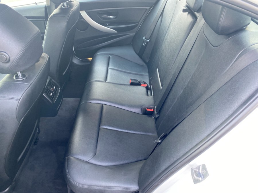 2013 BMW 3 Series 4dr Sdn 320i xDrive AWD, available for sale in Middle Village, New York | Middle Village Motors . Middle Village, New York 2013 BMW 3 Series 4dr Sdn 320i xDrive AWD, available for sale in Middle Village, New York | Middle Village Motors . Middle Village, New York