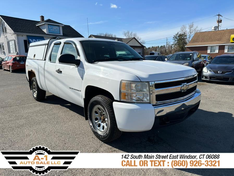 2007 Chevrolet Silverado 1500 4WD Ext Cab 134.0" LT w/1LT, available for sale in East Windsor, Connecticut | A1 Auto Sale LLC. East Windsor, Connecticut 2007 Chevrolet Silverado 1500 4WD Ext Cab 134.0" LT w/1LT, available for sale in East Windsor, Connecticut | A1 Auto Sale LLC. East Windsor, Connecticut