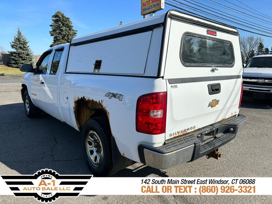 2007 Chevrolet Silverado 1500 4WD Ext Cab 134.0" LT w/1LT, available for sale in East Windsor, Connecticut | A1 Auto Sale LLC. East Windsor, Connecticut 2007 Chevrolet Silverado 1500 4WD Ext Cab 134.0" LT w/1LT, available for sale in East Windsor, Connecticut | A1 Auto Sale LLC. East Windsor, Connecticut