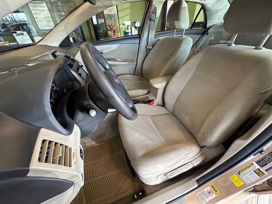 2013 Toyota Corolla 4dr Sdn Auto LE, available for sale in West Hartford, Connecticut | AutoMax. West Hartford, Connecticut 2013 Toyota Corolla 4dr Sdn Auto LE, available for sale in West Hartford, Connecticut | AutoMax. West Hartford, Connecticut