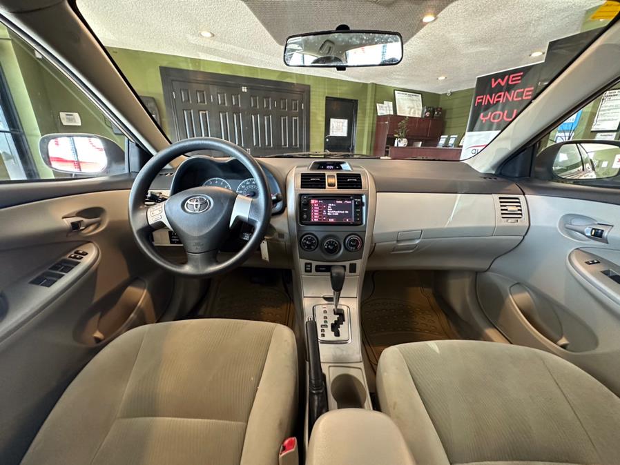 2013 Toyota Corolla 4dr Sdn Auto LE, available for sale in West Hartford, Connecticut | AutoMax. West Hartford, Connecticut 2013 Toyota Corolla 4dr Sdn Auto LE, available for sale in West Hartford, Connecticut | AutoMax. West Hartford, Connecticut