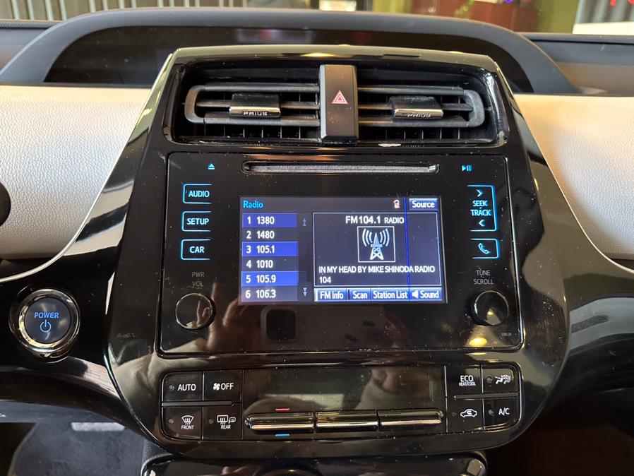 2016 Toyota Prius 5dr HB Two Eco (Natl), available for sale in West Hartford, Connecticut | AutoMax. West Hartford, Connecticut 2016 Toyota Prius 5dr HB Two Eco (Natl), available for sale in West Hartford, Connecticut | AutoMax. West Hartford, Connecticut
