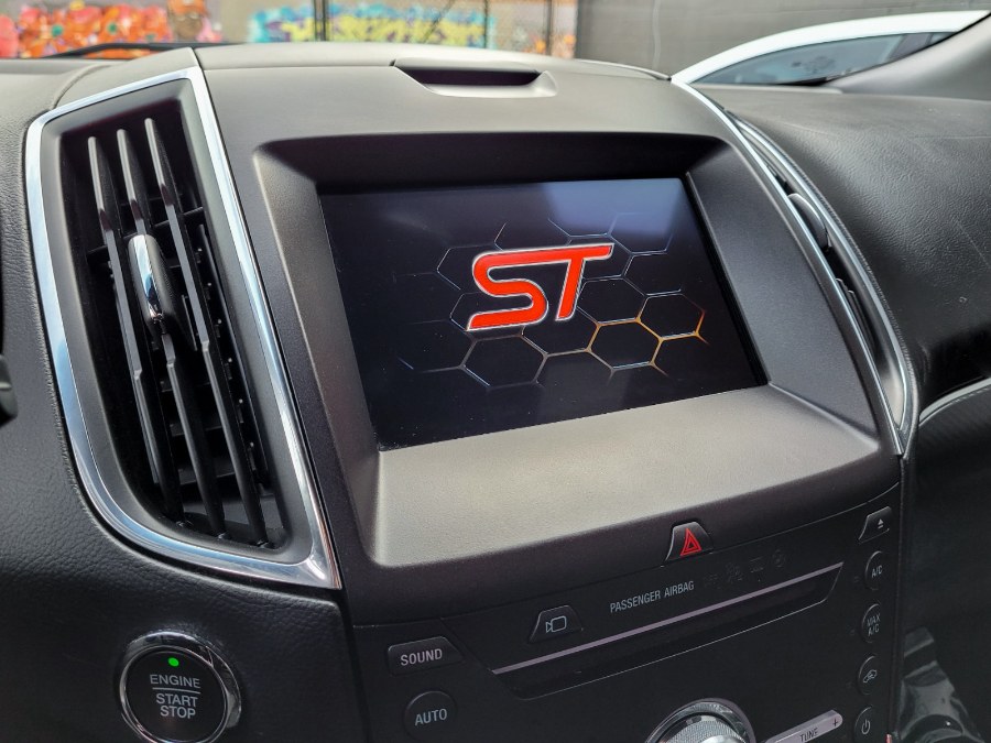 2019 Ford Edge ST AWD, available for sale in Newark, New Jersey | RT Auto Center LLC. Newark, New Jersey 2019 Ford Edge ST AWD, available for sale in Newark, New Jersey | RT Auto Center LLC. Newark, New Jersey