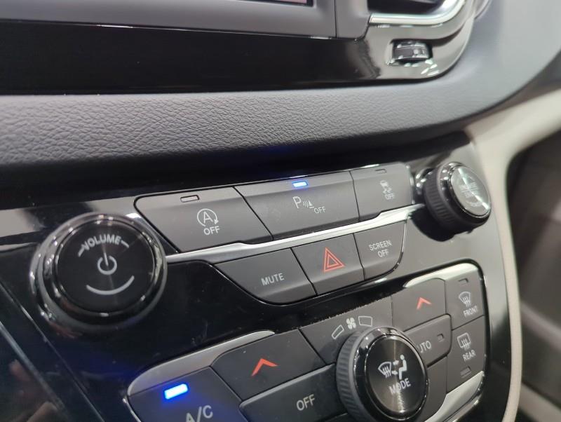 2020 Chrysler Pacifica Touring L, available for sale in Maple Shade, New Jersey | Car Revolution. Maple Shade, New Jersey 2020 Chrysler Pacifica Touring L, available for sale in Maple Shade, New Jersey | Car Revolution. Maple Shade, New Jersey