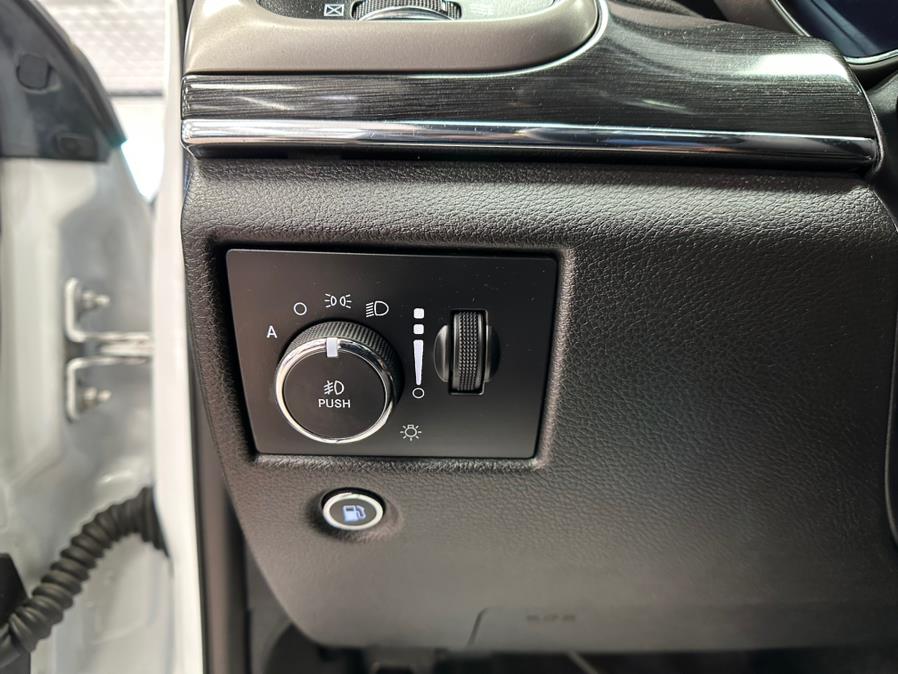 2018 Jeep Grand Cherokee Trailhawk 4x4 *Ltd Avail*, available for sale in Massapequa Park, New York | Power Motors East. Massapequa Park, New York 2018 Jeep Grand Cherokee Trailhawk 4x4 *Ltd Avail*, available for sale in Massapequa Park, New York | Power Motors East. Massapequa Park, New York