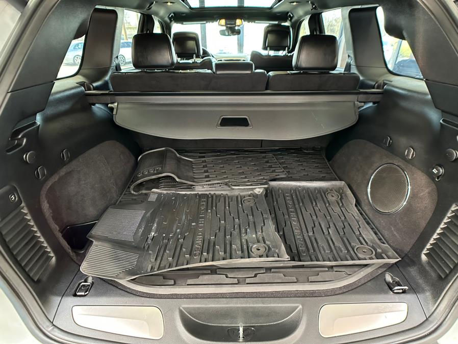 2018 Jeep Grand Cherokee Trailhawk 4x4 *Ltd Avail*, available for sale in Massapequa Park, New York | Power Motors East. Massapequa Park, New York 2018 Jeep Grand Cherokee Trailhawk 4x4 *Ltd Avail*, available for sale in Massapequa Park, New York | Power Motors East. Massapequa Park, New York