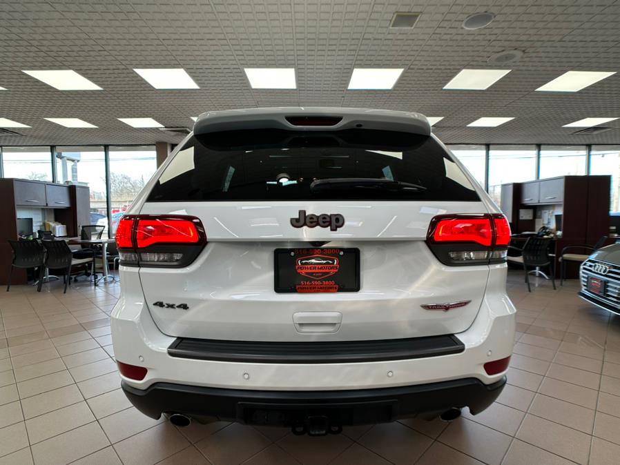 2018 Jeep Grand Cherokee Trailhawk 4x4 *Ltd Avail*, available for sale in Massapequa Park, New York | Power Motors East. Massapequa Park, New York 2018 Jeep Grand Cherokee Trailhawk 4x4 *Ltd Avail*, available for sale in Massapequa Park, New York | Power Motors East. Massapequa Park, New York