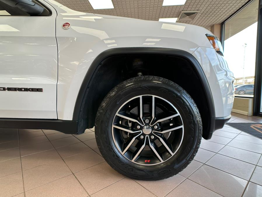 2018 Jeep Grand Cherokee Trailhawk 4x4 *Ltd Avail*, available for sale in Massapequa Park, New York | Power Motors East. Massapequa Park, New York 2018 Jeep Grand Cherokee Trailhawk 4x4 *Ltd Avail*, available for sale in Massapequa Park, New York | Power Motors East. Massapequa Park, New York