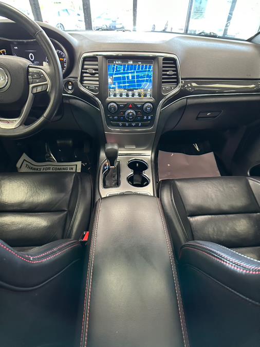 2018 Jeep Grand Cherokee Trailhawk 4x4 *Ltd Avail*, available for sale in Massapequa Park, New York | Power Motors East. Massapequa Park, New York 2018 Jeep Grand Cherokee Trailhawk 4x4 *Ltd Avail*, available for sale in Massapequa Park, New York | Power Motors East. Massapequa Park, New York