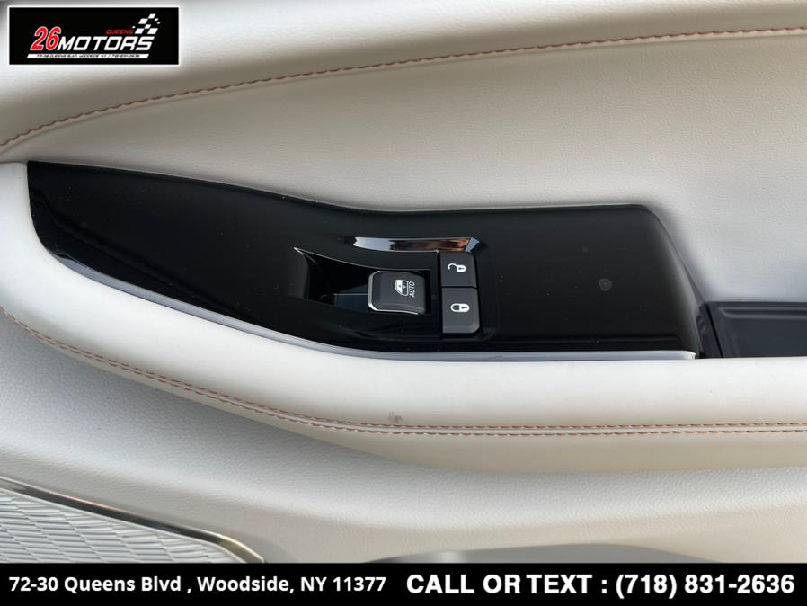 2022 Jeep Grand Cherokee Overland 4x4, available for sale in Woodside, New York | 26 Motors Queens. Woodside, New York 2022 Jeep Grand Cherokee Overland 4x4, available for sale in Woodside, New York | 26 Motors Queens. Woodside, New York