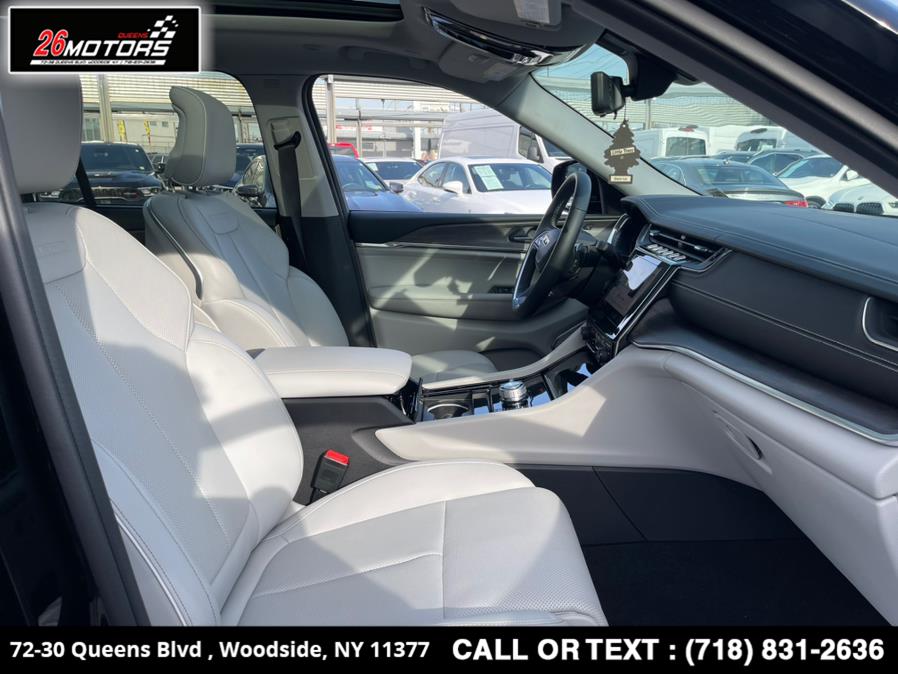 2022 Jeep Grand Cherokee Overland 4x4, available for sale in Woodside, New York | 26 Motors Queens. Woodside, New York 2022 Jeep Grand Cherokee Overland 4x4, available for sale in Woodside, New York | 26 Motors Queens. Woodside, New York
