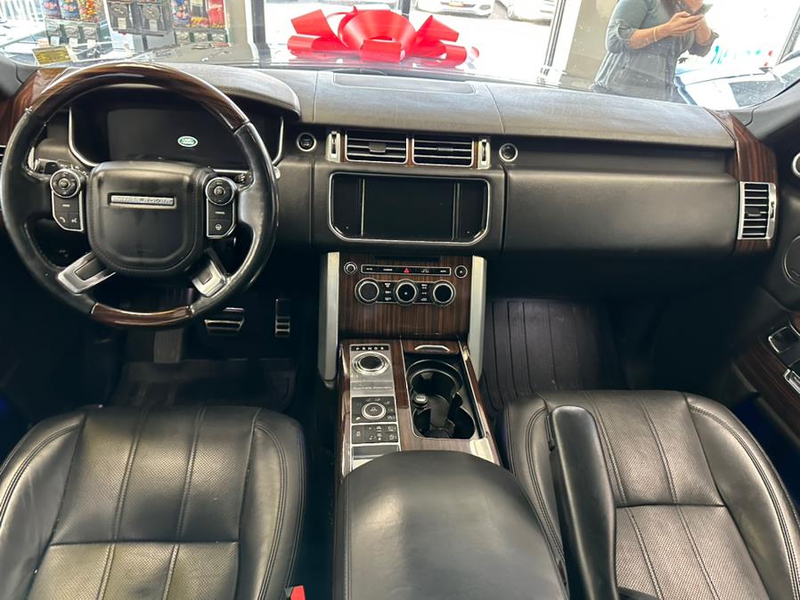 2015 Land Rover Range Rover 4WD 4dr V8 Supercharged, available for sale in Inwood, New York | 5 Towns Drive. Inwood, New York 2015 Land Rover Range Rover 4WD 4dr V8 Supercharged, available for sale in Inwood, New York | 5 Towns Drive. Inwood, New York