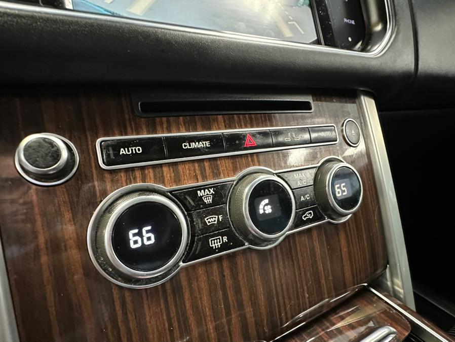 2015 Land Rover Range Rover 4WD 4dr V8 Supercharged, available for sale in Inwood, New York | 5 Towns Drive. Inwood, New York 2015 Land Rover Range Rover 4WD 4dr V8 Supercharged, available for sale in Inwood, New York | 5 Towns Drive. Inwood, New York