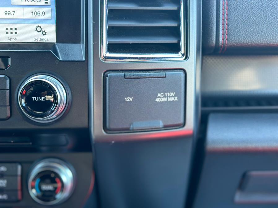 2017 Ford F-150 Lariat Lariat 4WD SuperCrew 5.5'' Box, available for sale in Hollis, New York | Jamaica 26 Motors. Hollis, New York 2017 Ford F-150 Lariat Lariat 4WD SuperCrew 5.5'' Box, available for sale in Hollis, New York | Jamaica 26 Motors. Hollis, New York