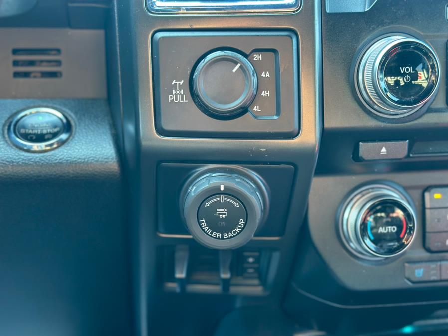 2017 Ford F-150 Lariat Lariat 4WD SuperCrew 5.5'' Box, available for sale in Hollis, New York | Jamaica 26 Motors. Hollis, New York 2017 Ford F-150 Lariat Lariat 4WD SuperCrew 5.5'' Box, available for sale in Hollis, New York | Jamaica 26 Motors. Hollis, New York