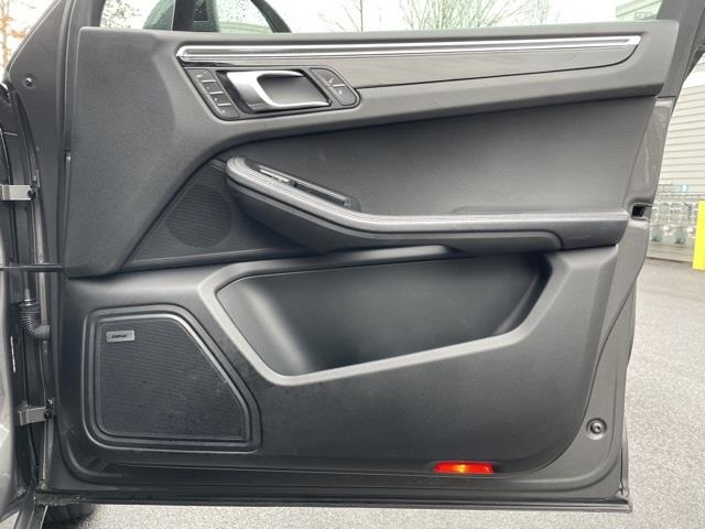 2016 Porsche Macan S, available for sale in Brookfield, Connecticut | Blasius Federal Road. Brookfield, Connecticut 2016 Porsche Macan S, available for sale in Brookfield, Connecticut | Blasius Federal Road. Brookfield, Connecticut
