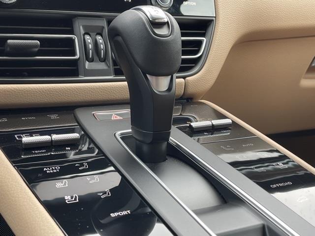 2022 Porsche Macan Base, available for sale in Brookfield, Connecticut | Blasius Federal Road. Brookfield, Connecticut 2022 Porsche Macan Base, available for sale in Brookfield, Connecticut | Blasius Federal Road. Brookfield, Connecticut