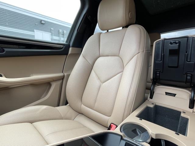 2022 Porsche Macan Base, available for sale in Brookfield, Connecticut | Blasius Federal Road. Brookfield, Connecticut 2022 Porsche Macan Base, available for sale in Brookfield, Connecticut | Blasius Federal Road. Brookfield, Connecticut