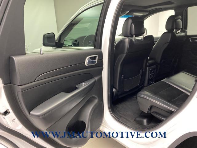 2015 Jeep Grand Cherokee 4WD 4dr Altitude, available for sale in Naugatuck, Connecticut | J&M Automotive Sls&Svc LLC. Naugatuck, Connecticut 2015 Jeep Grand Cherokee 4WD 4dr Altitude, available for sale in Naugatuck, Connecticut | J&M Automotive Sls&Svc LLC. Naugatuck, Connecticut