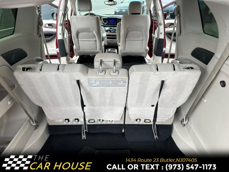 2017 Chrysler Pacifica Touring 4dr Wgn, available for sale in Butler, New Jersey | The Car House. Butler, New Jersey 2017 Chrysler Pacifica Touring 4dr Wgn, available for sale in Butler, New Jersey | The Car House. Butler, New Jersey