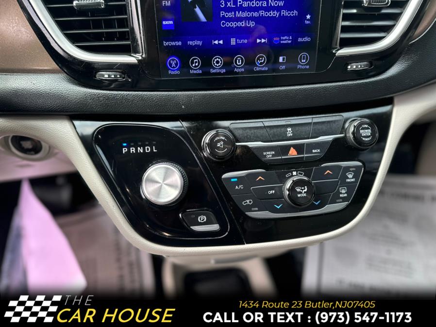 2017 Chrysler Pacifica Touring 4dr Wgn, available for sale in Butler, New Jersey | The Car House. Butler, New Jersey 2017 Chrysler Pacifica Touring 4dr Wgn, available for sale in Butler, New Jersey | The Car House. Butler, New Jersey