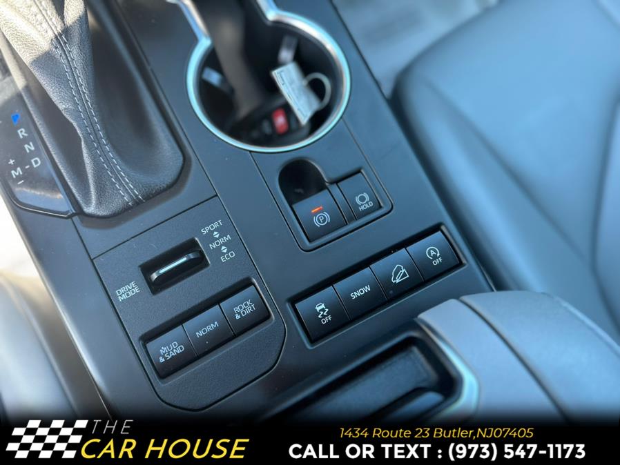 2022 Toyota Highlander XLE AWD (Natl), available for sale in Butler, New Jersey | The Car House. Butler, New Jersey 2022 Toyota Highlander XLE AWD (Natl), available for sale in Butler, New Jersey | The Car House. Butler, New Jersey