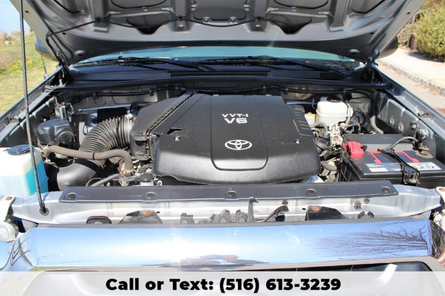 2015 Toyota Tacoma Double Cab, available for sale in Great Neck, New York | Great Neck Car Buyers & Sellers. Great Neck, New York 2015 Toyota Tacoma Double Cab, available for sale in Great Neck, New York | Great Neck Car Buyers & Sellers. Great Neck, New York