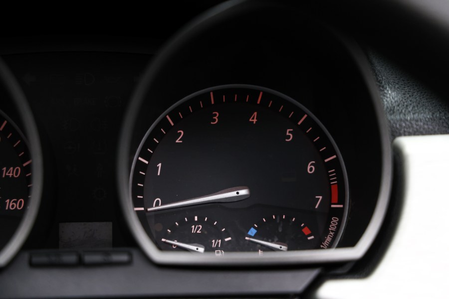 2003 BMW Z4 Z4 2dr Roadster 2.5i, available for sale in North Salem, New York | Meccanic Shop North Inc. North Salem, New York 2003 BMW Z4 Z4 2dr Roadster 2.5i, available for sale in North Salem, New York | Meccanic Shop North Inc. North Salem, New York