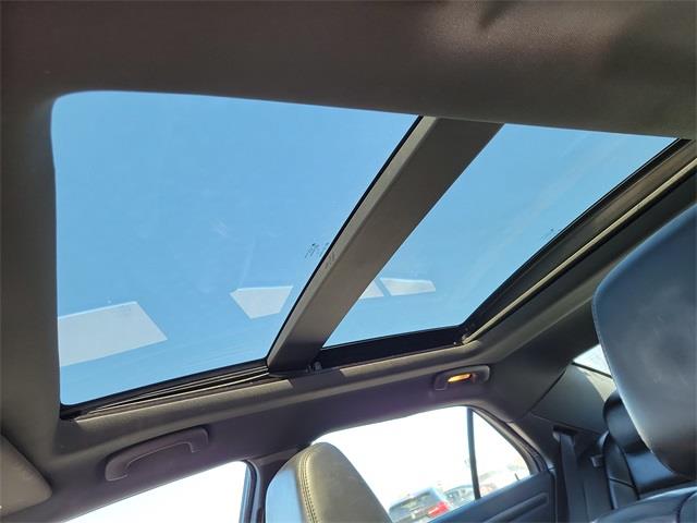 2013 Chrysler 300 S, available for sale in Stratford, Connecticut | Wiz Leasing Inc. Stratford, Connecticut 2013 Chrysler 300 S, available for sale in Stratford, Connecticut | Wiz Leasing Inc. Stratford, Connecticut