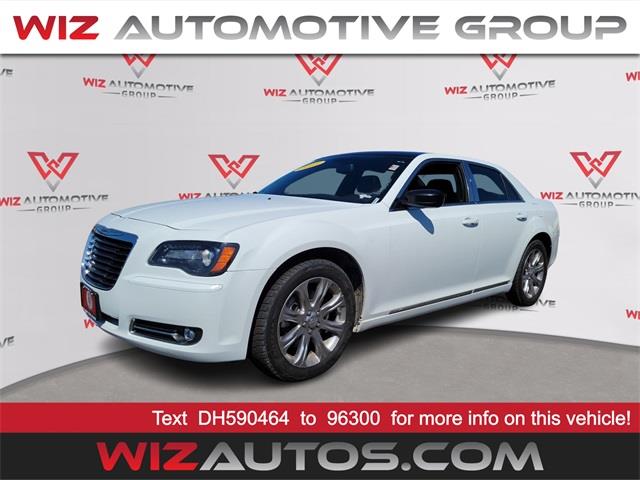 2013 Chrysler 300 S, available for sale in Stratford, Connecticut | Wiz Leasing Inc. Stratford, Connecticut 2013 Chrysler 300 S, available for sale in Stratford, Connecticut | Wiz Leasing Inc. Stratford, Connecticut